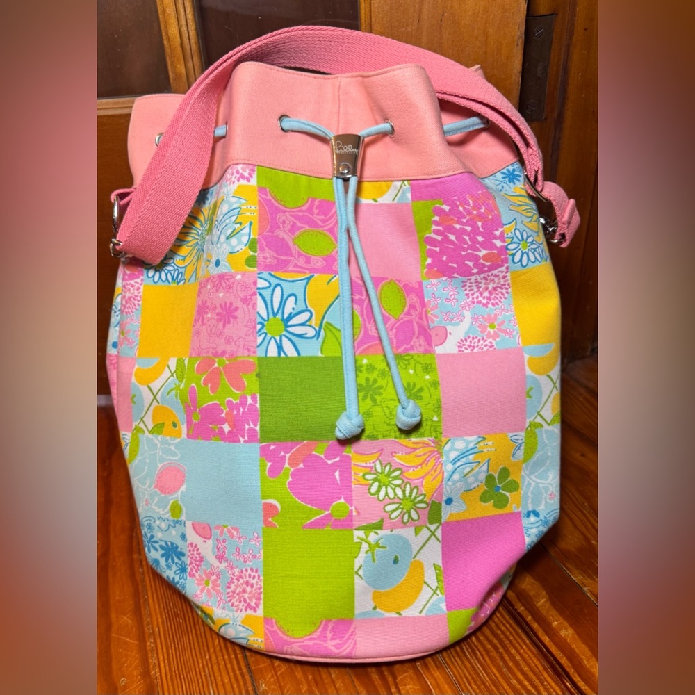 Lilly Pulitzer White Label Bucket Bag
